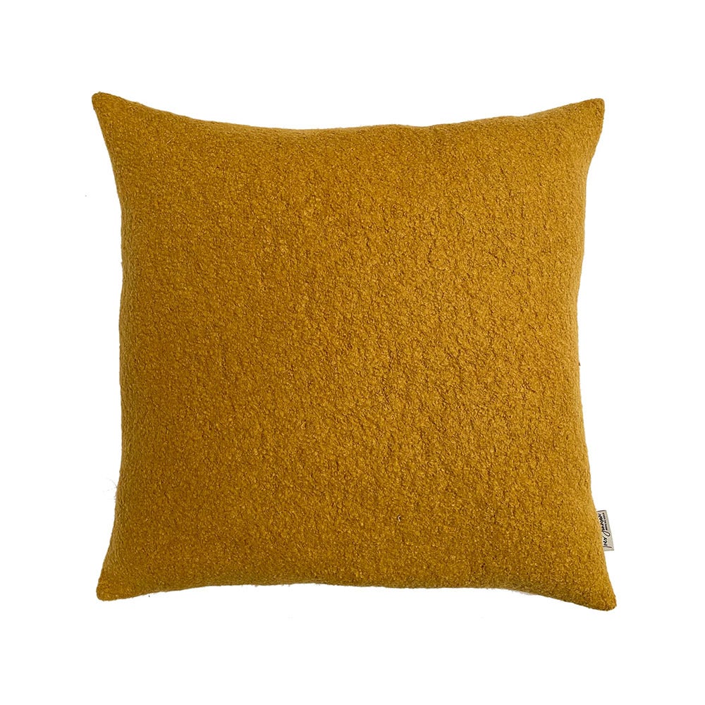 INES JOHNSON COJIN BOUCLE MOSTAZA 50X50 CM