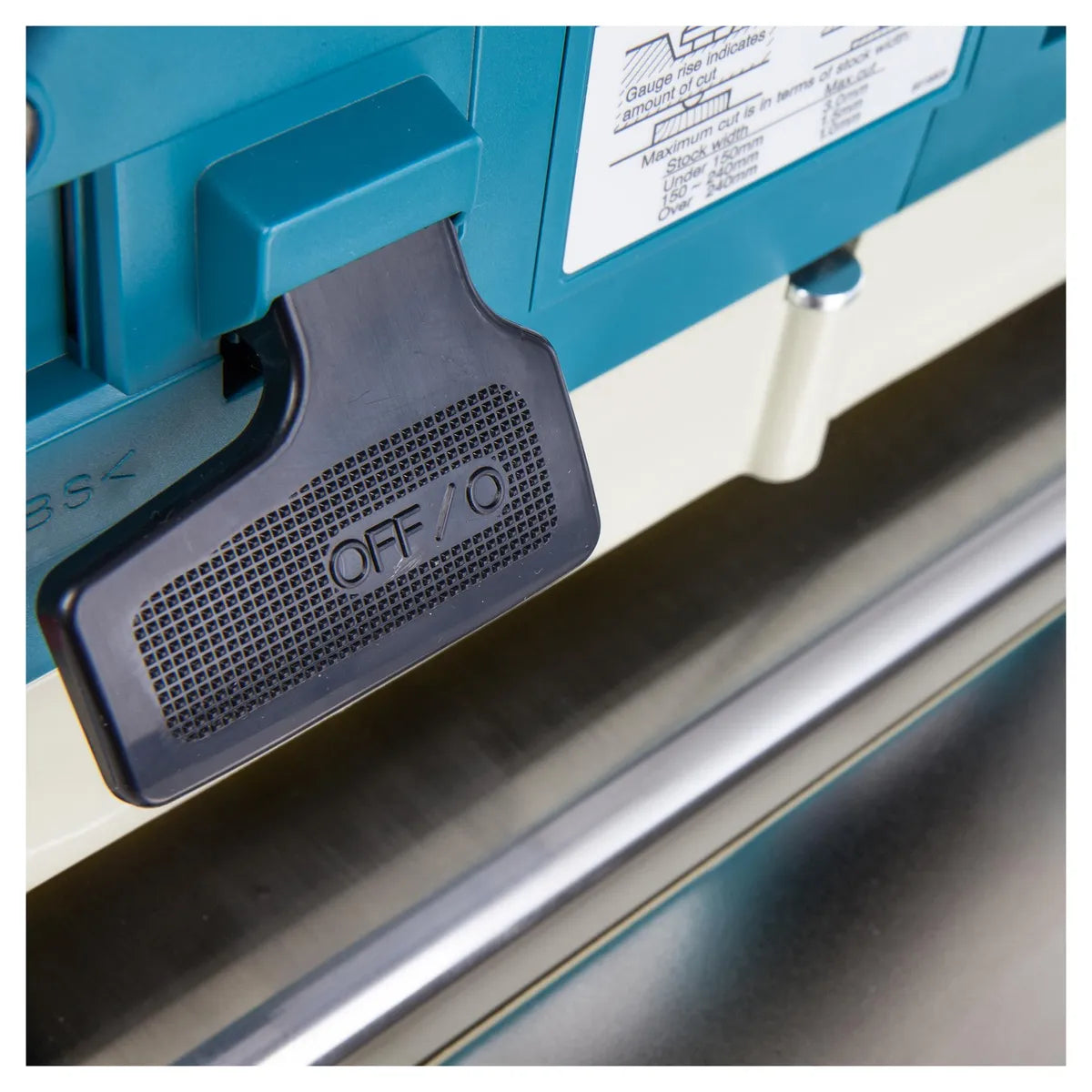 MAKITA CEPILLO DE BANCO ELECTRICO 12" 1650W 2012NB