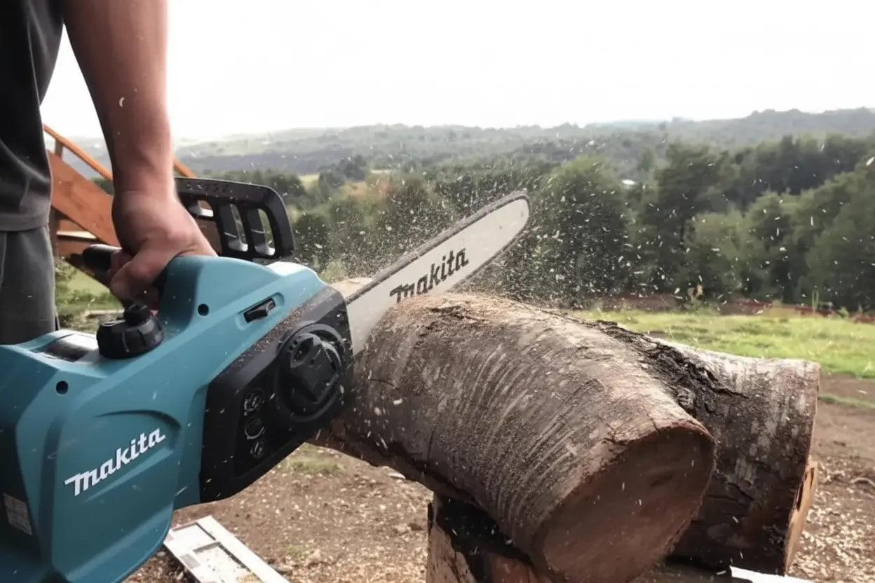 MAKITA ELECTROSIERRA 16" 1800W 400MM UC4041A