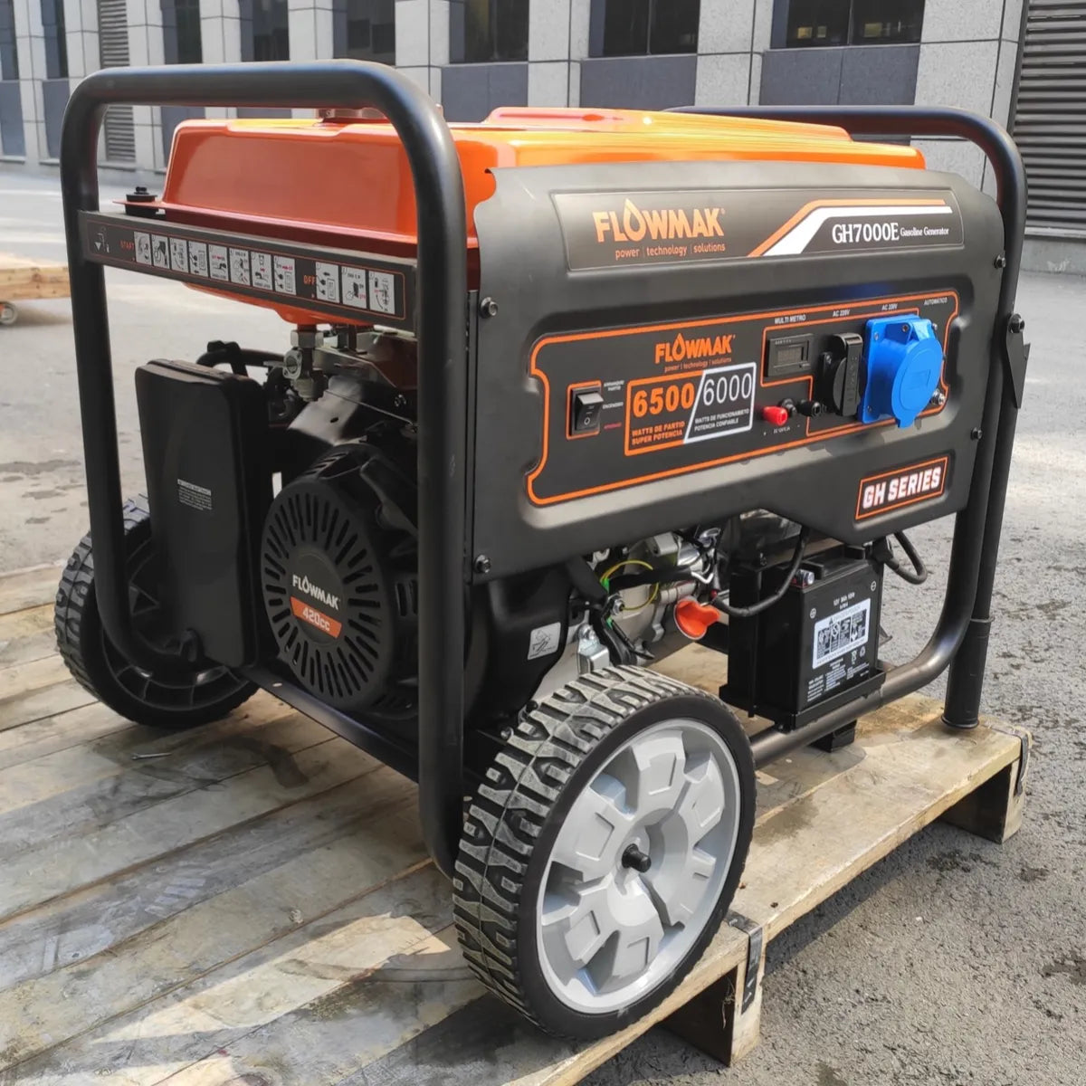 Generador a Gasolina Flowmak GH7000E 6000W 220V