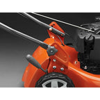 Husqvarna Cortadora de Pasto LC140 1.8 kw Potencia | Cilindrada 125cc