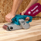 Lijadora de Banda Makita 9924DB 3 x 24" 850 W