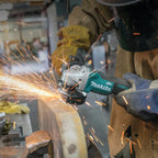Makita Esmeril Angula 4-1/2" DGA455RF | Batería+Cargador