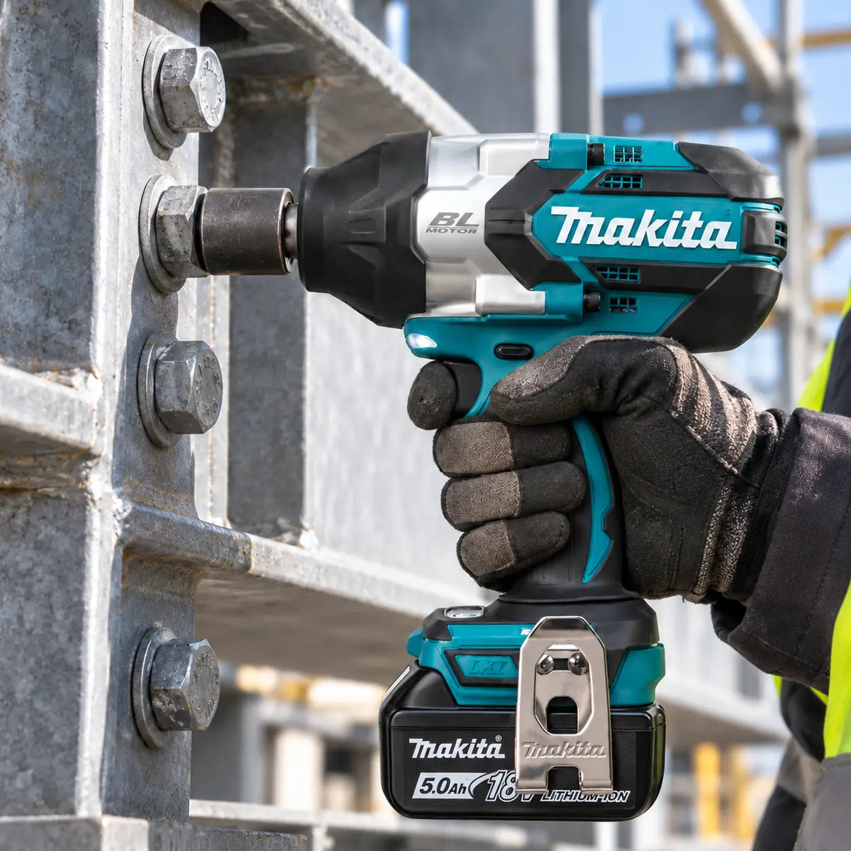 Llave de Impacto Makita DTW700Z 1/2" 18V 700 Nm Solo Herramienta