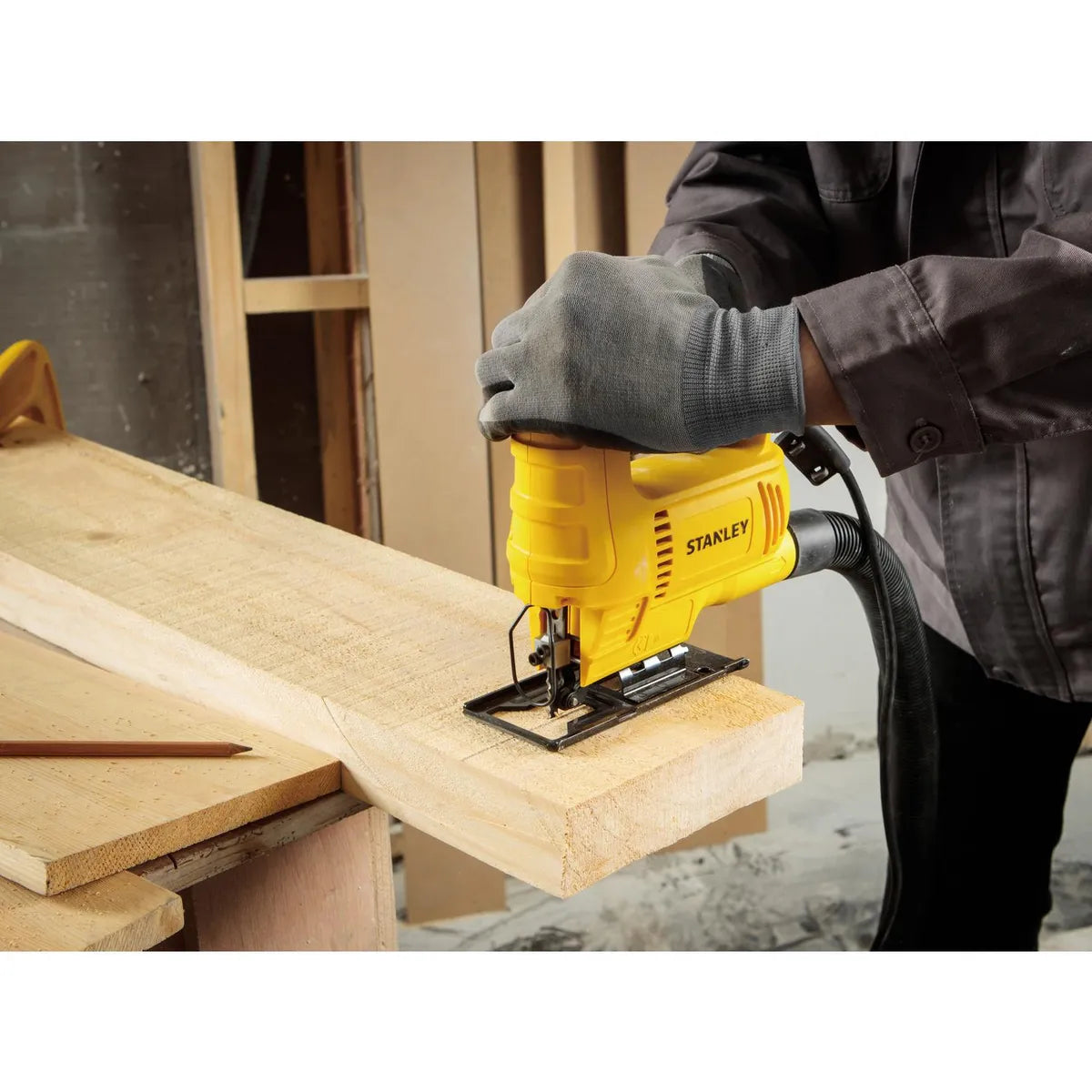 Stanley Sierra Caladora 450W SJ45-B2C