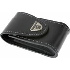 VICTORINOX ESTUCHE CUERO NEGRO TAMAÑO 9,8x5,2x3,7 CM 4.0521.3
